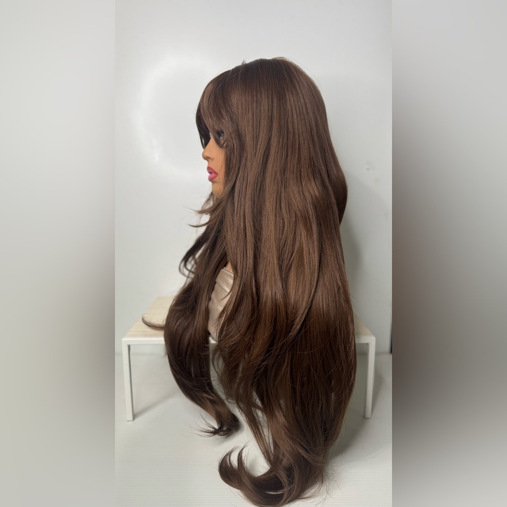 Long Chestnut Brown Synthetic Wig – Natural Brown, Curtain Bangs, Classic wig - Picture 9 of 11